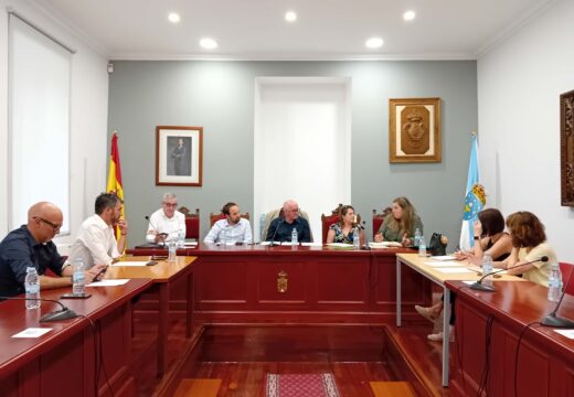 A asemblea da Asociación de Concellos do Camiño da Ría Muros Noia elixe por unanimidade a nova xunta directiva, presidida por Santiago Freire Abeijón